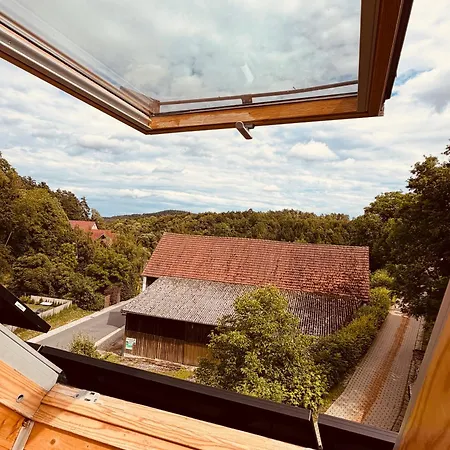 Privatunterkunft In Rustikalem Alten Haus Tiefenpölz
