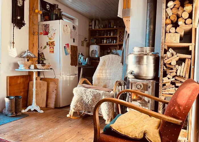In Rustikalem Alten Haus * Tiefenpölz